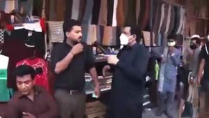 کتک زدن مردم برای زدن ماسک توسط خبرنگار!
