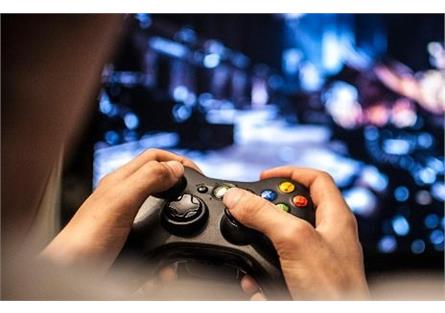 معاون نظارت بنیاد ملی بازی‌های رایانه‌ای اعلام کرد: لزوم توجه کاربران به ضوابط مالکیت امتیاز بازی و اکانت‌ها