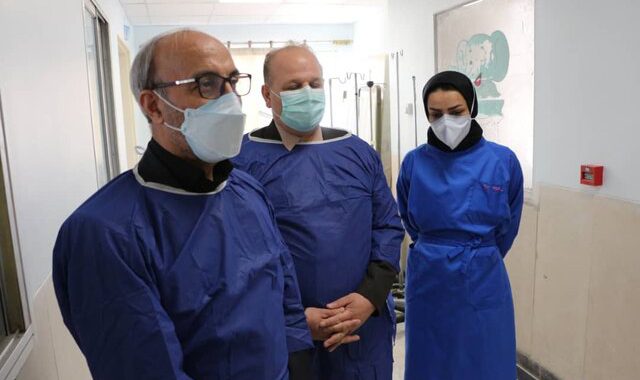 رئیس دانشگاه علوم پزشکی تبریز: واکسیناسیون اهالی رسانه در مراحل بعدی انجام می‌شود
