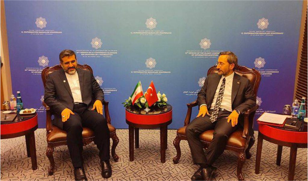در دیدار وزیر فرهنگ با سخنگوی ریاست‌جمهوری ترکیه مطرح شد؛ تدوین سند همکاری مطبوعاتی و رسانه‌ای ایران و ترکیه