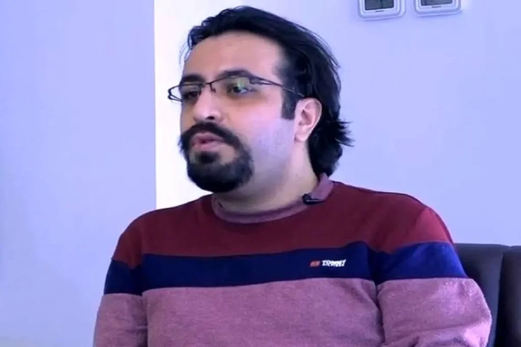 روحالله نخعی، روزنامهنگار به دو سال زندان محکوم شد