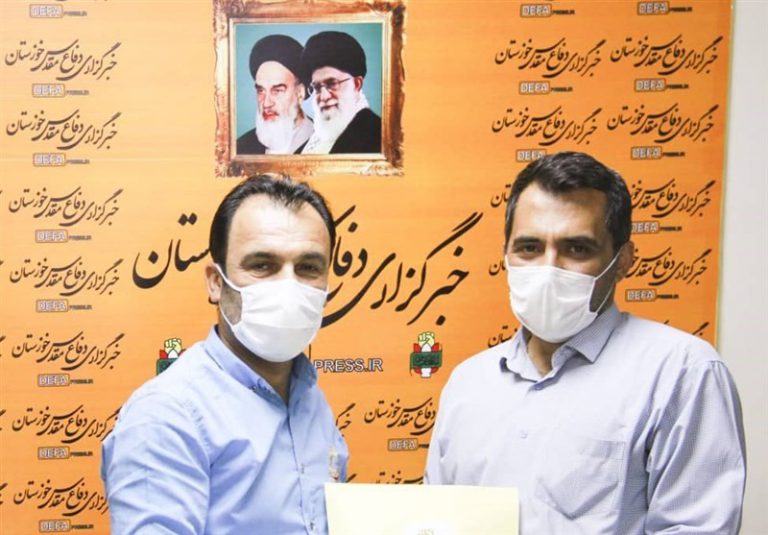 خبرنگار تسنیم اهواز خبرنگار برتر حوزه دفاع مقدس شد