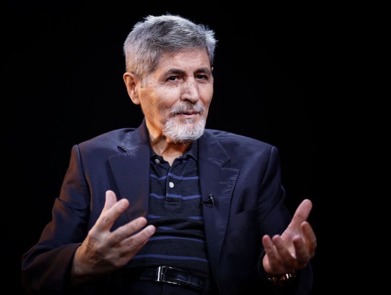 علی‌اکبر قاضی‌زاده، پیشکسوت روزنامه‌نگاری: فضای مجازی روزنامه‌های دنیا را تعطیل نکرده است