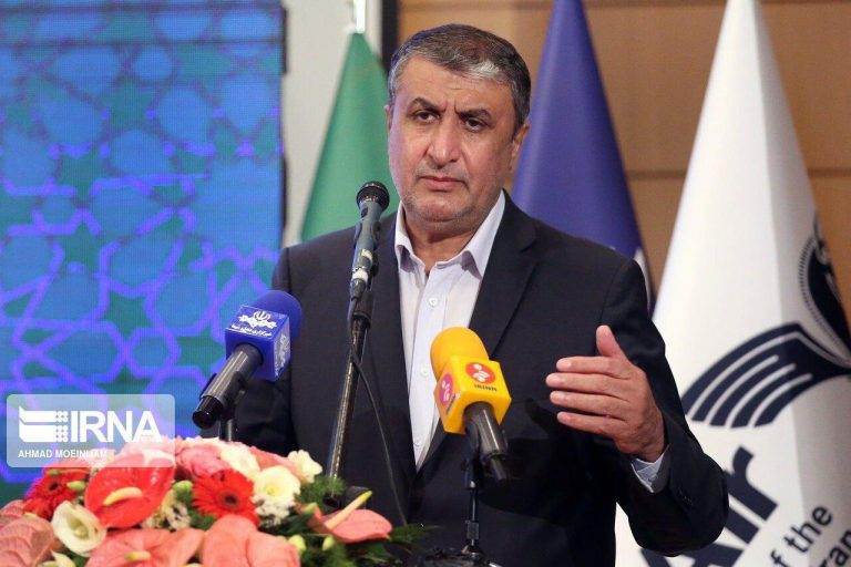 مصمم به ساخت مسکن برای خبرنگاران هستیم