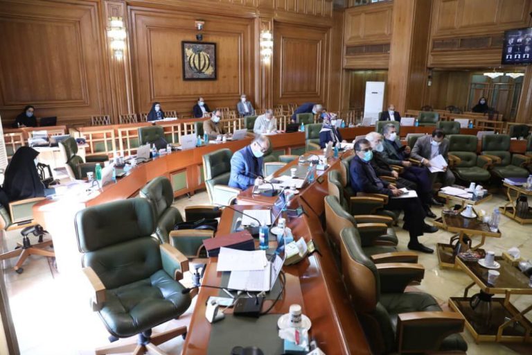 نشست شورای شهر؛ از نگرانی برای تهران تا حضور انحصاری یک رسانه در صحن