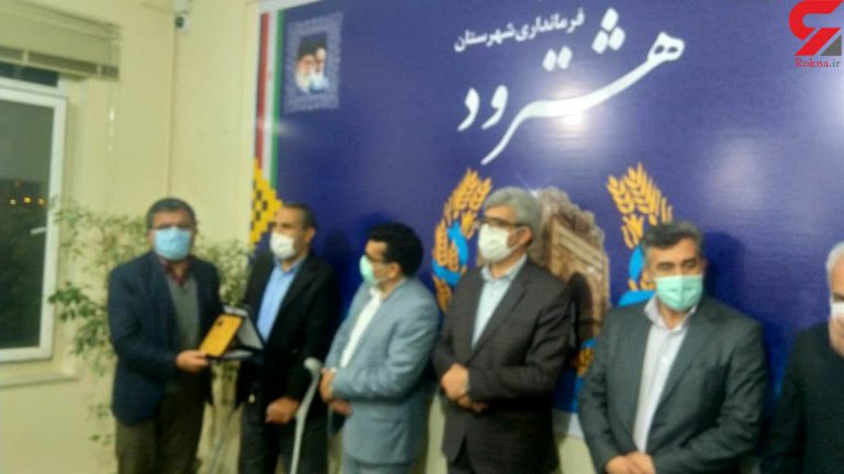 تجلیل از خبرنگار رکنا توسط فرماندار و رئیس اداره ورزش و جوانان هشترود