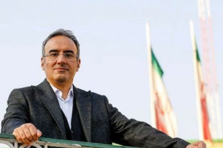 پدرام پاک‌آیین: بزرگترین آرزویم، رفتار عادلانه با رسانه‌های بی‌حامی است