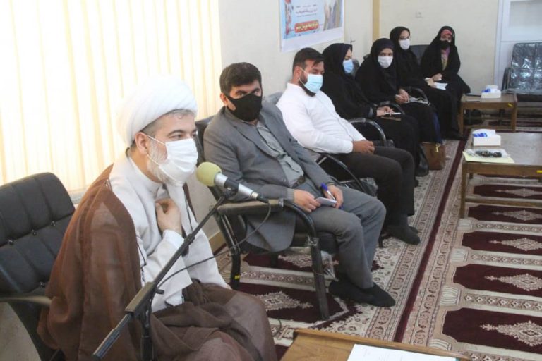 دیدار خبرنگاران و فعالان حوزه رسانه با امام جمعه شوشتر