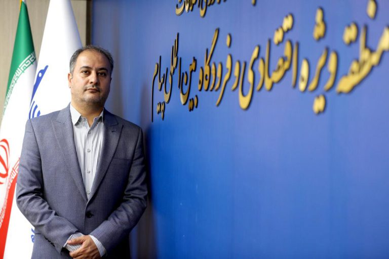 یادداشت به مناسبت روز خبرنگار / خبرنگاری دریچه ای برای آزاد اندیشیدن