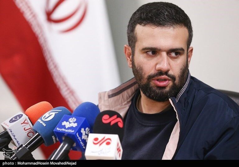 برای خبرنگار خط قرمزی وجود ندارد