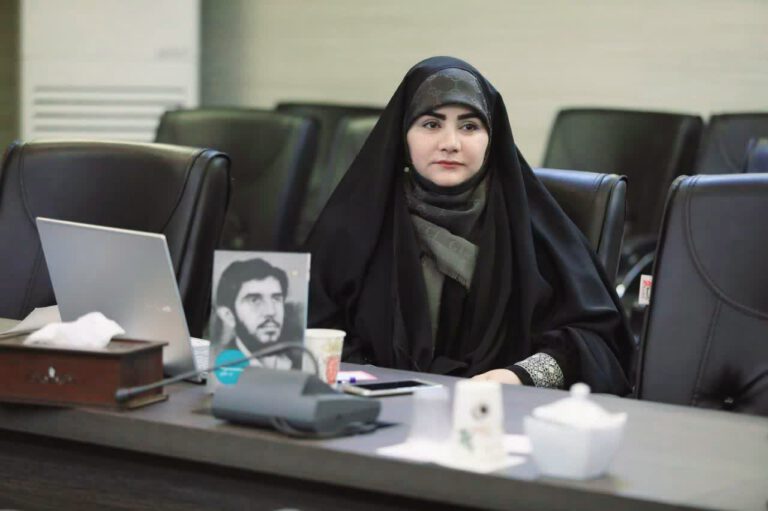 الناز رحمت‌نژاد: خبرنگاری شغل و حرفه نیست، خبرنگاری عشق است و خبرنگار باید عاشق باشد