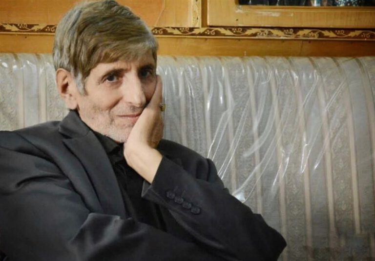 تشییع خبرنگار شهید لرستان با چشمان اشکبار اصحاب رسانه