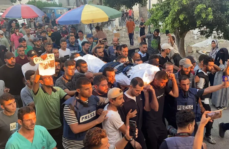 شمار روزنامه‌نگاران شهید در غزه به ۲۰۹ نفر افزایش یافت