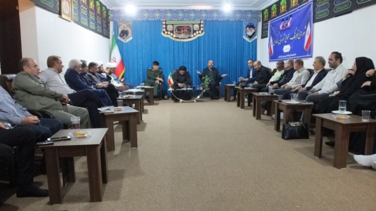 مشکلات «خبرنگاران» روی میز مسئولان!