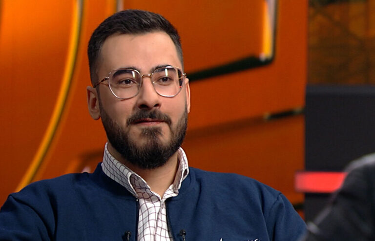 پرسش روزنامه‌نگار روس از صدراعظم آلمان: ترور خبرنگاران را هم از اسرائیل خواسته‌اید؟