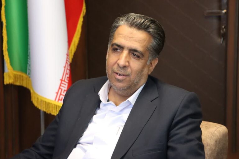 کمبود خبرنگار تخصصی در استان کرمان