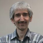 وصال روحانی، مردی از جنس روزنامه‌نگاری کلاسیک؛ استادی که در دام زردنگاری نیفتاد