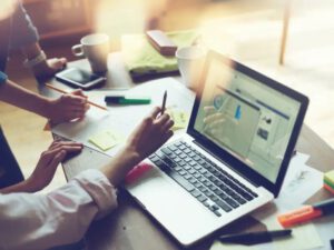 خبرنگاران پژوهشگر؛ سربازان بی‌مدال جنگ روایت‌ها