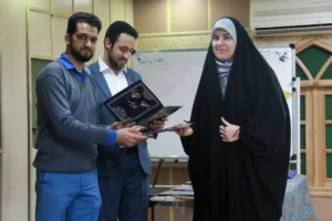 خبرنگار علم و فناوری یزد در رویداد رسانه‌ای بانوان طنین اول شد