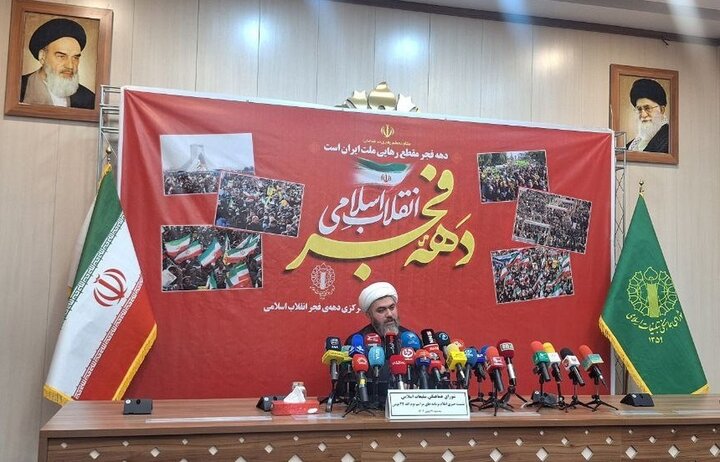 حضور ۷۷۰۰ خبرنگار و عکاس در مراسم راهپیمایی 22بهمن