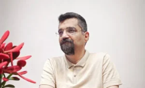 چرایی شعارهای رادیکال در دانشگاه ها/ خدیر، روزنامه نگار: صداوسیما عملا مردم را به سمت شبکه‌های بیگانه سوق داد