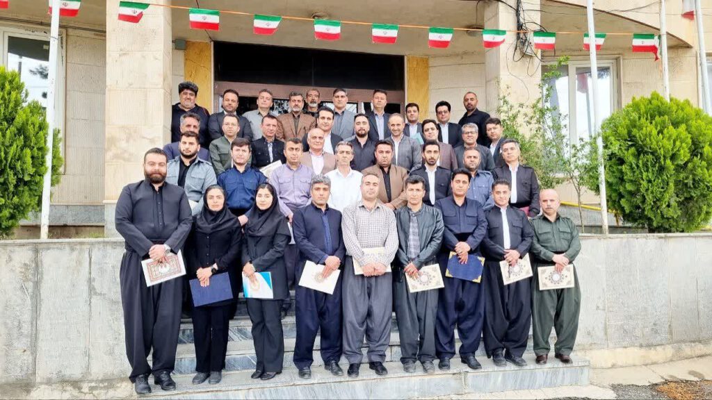 فعالان رسانه و روابطعمومی شهرستان پاوه تجلیل شدند