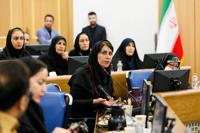مطالبات اهالی رسانه اصفهان؛ خیلی دور خیلی نزدیک