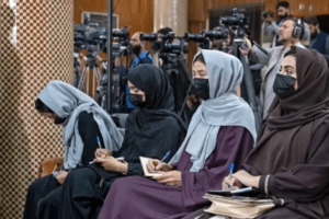 بازداشت یک خبرنگار زن در کابل هنگام پوشش مراسم عاشورا