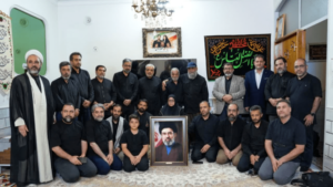 دیدار جمعی از اهالی هنر و رسانه قم با خانواده معظم شهید دهقان