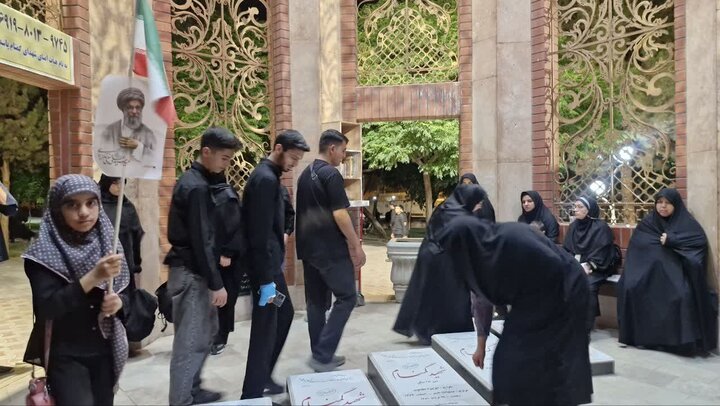 اعزام ۷۰ هنرمند و اهالی رسانه به مشهد