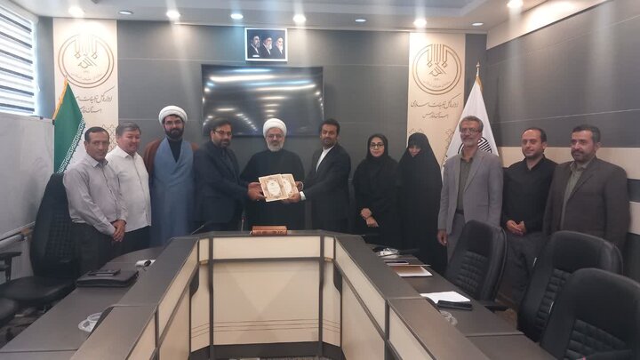 شبکه خبرنگاران افتخاری قرآن استان فارس راهاندازی میشود