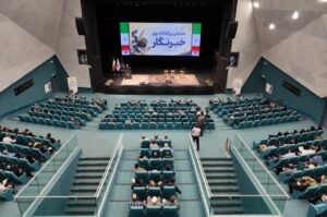 مهمترین مطالبات خبرنگاران استان سمنان؛ شفافیت، حمایت صنفی و حضور مدیران در شهرستان‌ها
